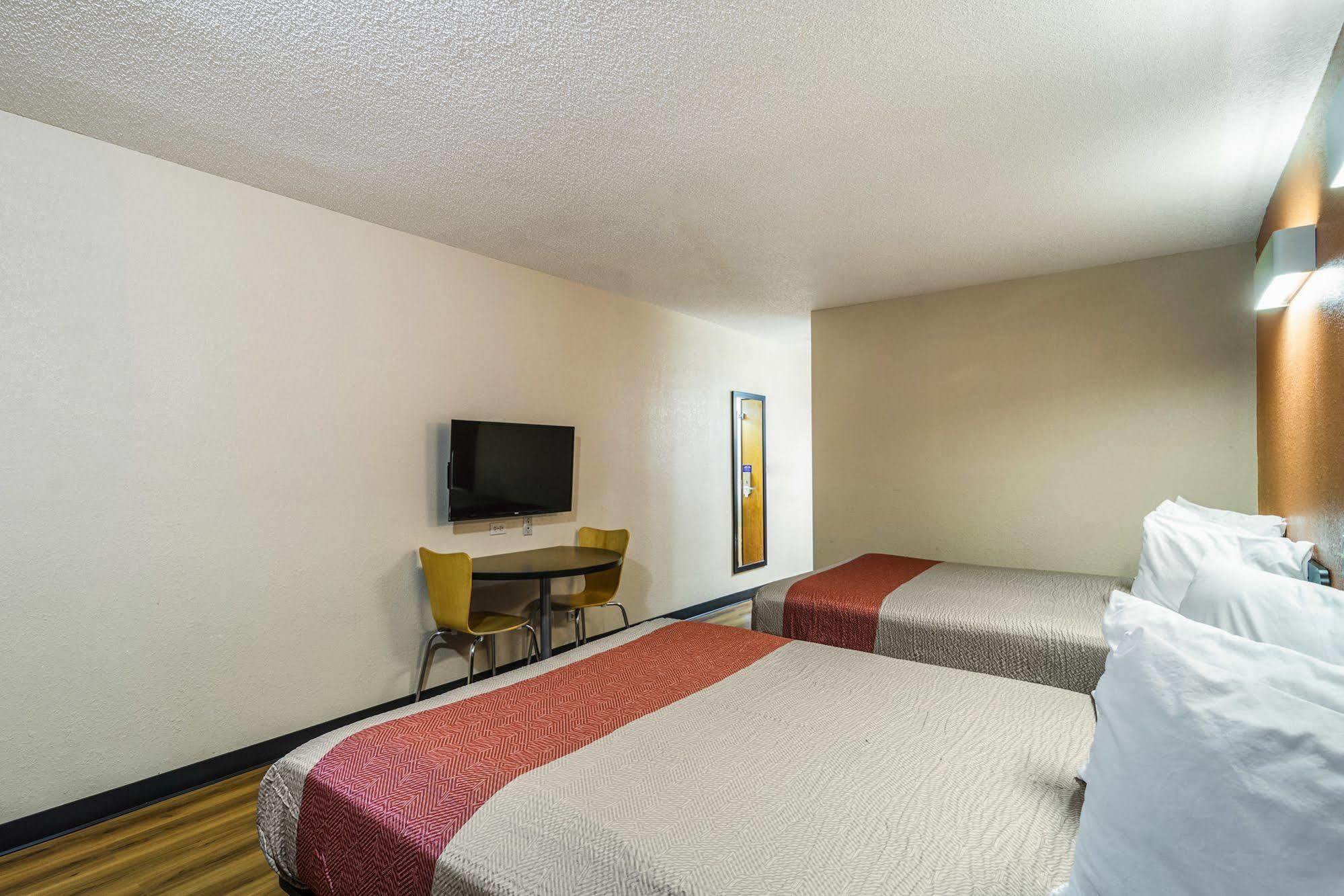 Motel 6-Libertyville, Il Extérieur photo