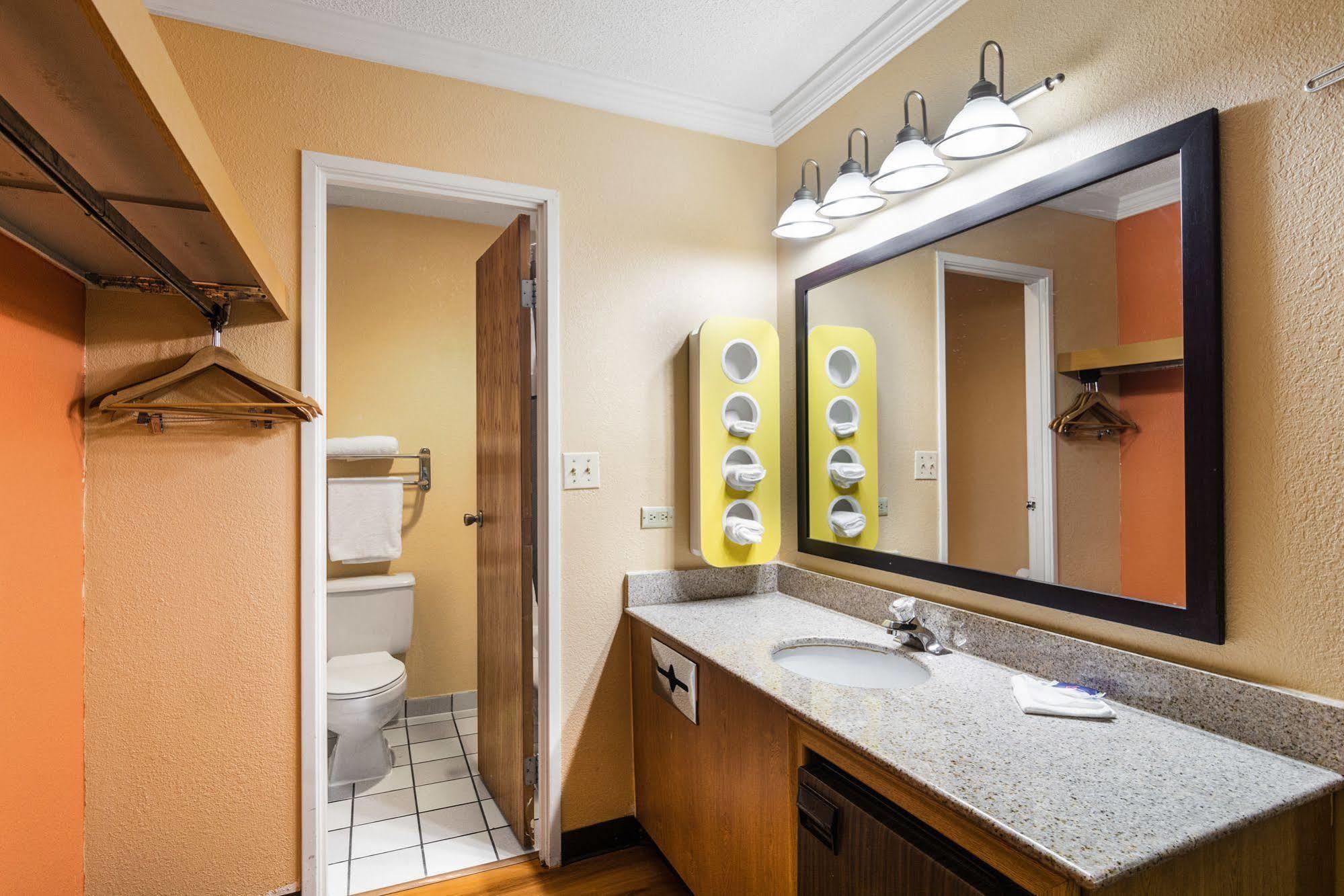 Motel 6-Libertyville, Il Extérieur photo