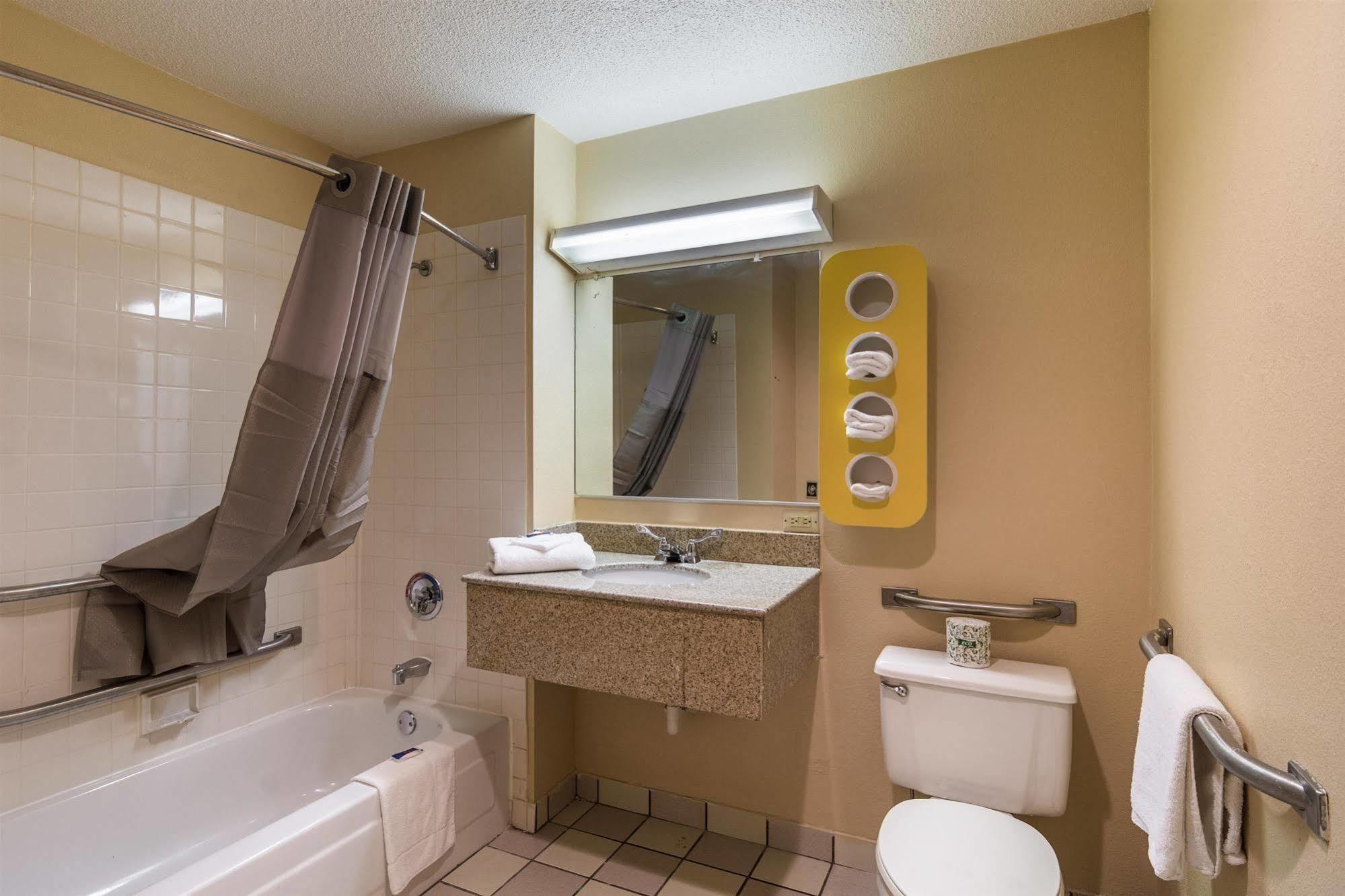 Motel 6-Libertyville, Il Extérieur photo