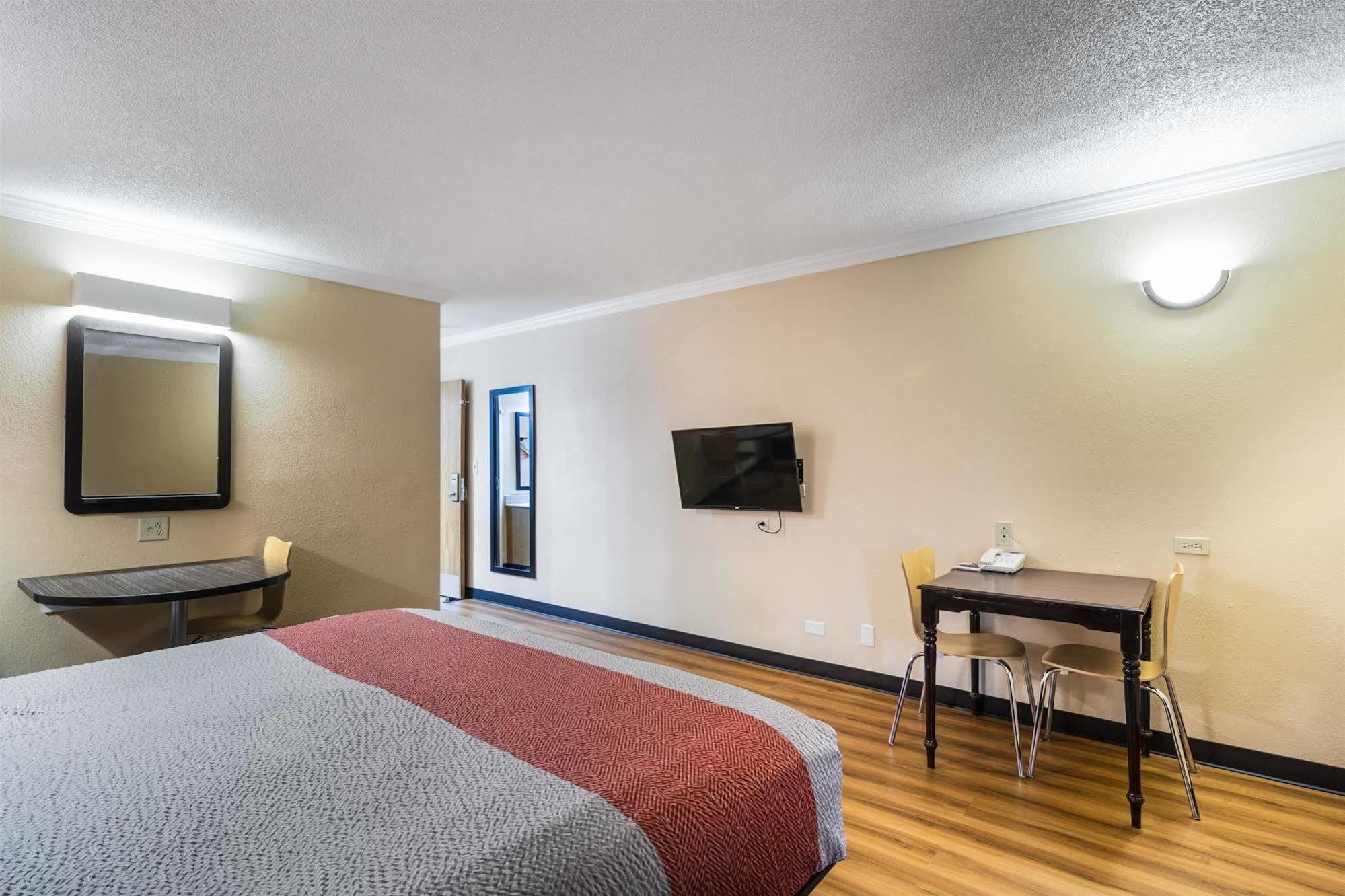 Motel 6-Libertyville, Il Extérieur photo